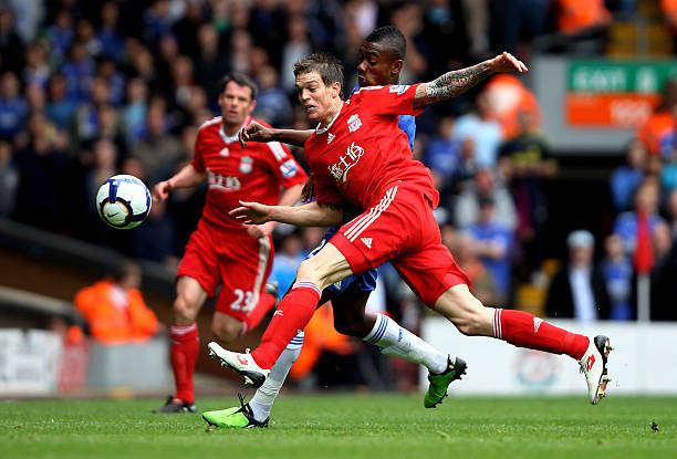 也揭示出他 也揭示出他