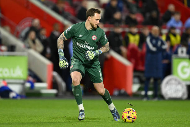 脚精准长传 脚精准长传