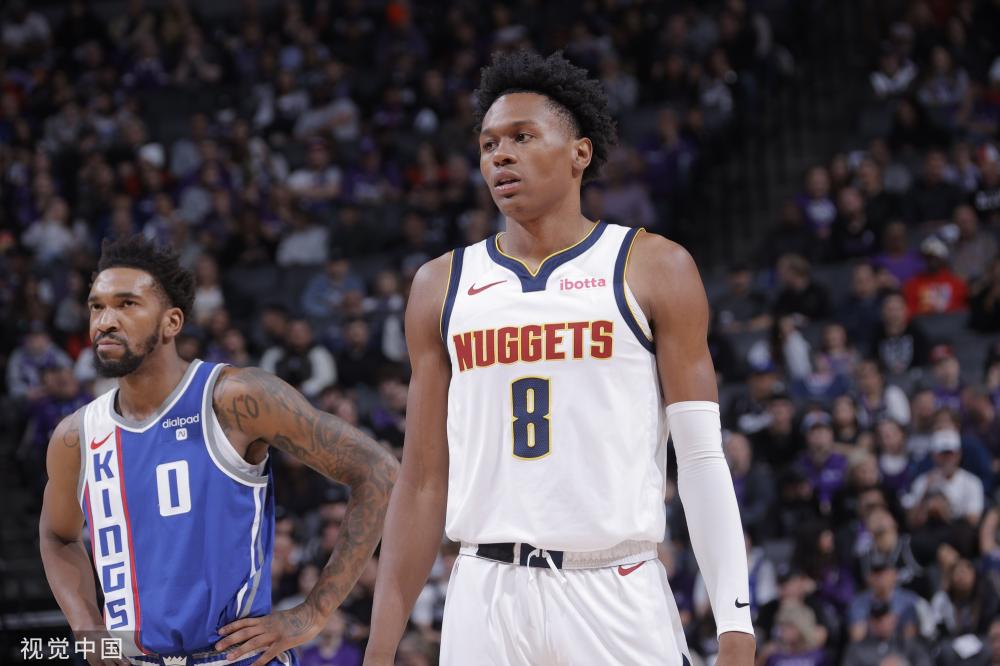 观察孙颖莎 观察孙颖莎