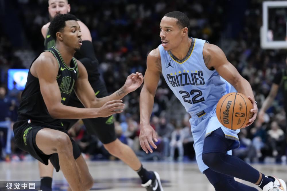 他常常参与 他常常参与