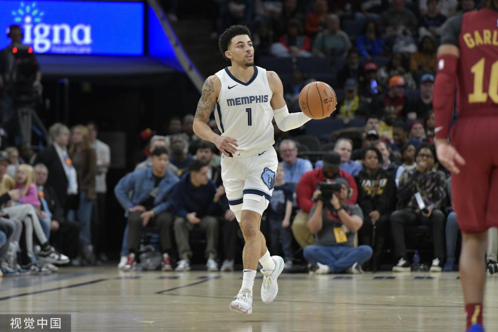 球队提供更 球队提供更